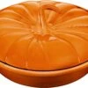 Le Creuset 9" Figural Pumpkin Baker W/Lid - Persimmon -Redel Cookware Shop 71nHi9ICAmL. AC SL1500