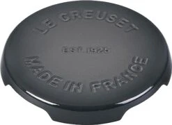 Le Creuset 8.8" Signature Trivet - Oyster