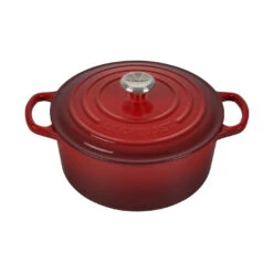 Le Creuset 3 1/2 Qt. Signature Round Dutch Oven W/Stainless Steel Knob - Cerise