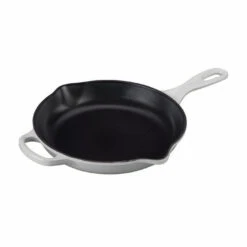 Le Creuset 9" (1 3/8 Qt.) Signature Cast Iron Handle Skillet - White